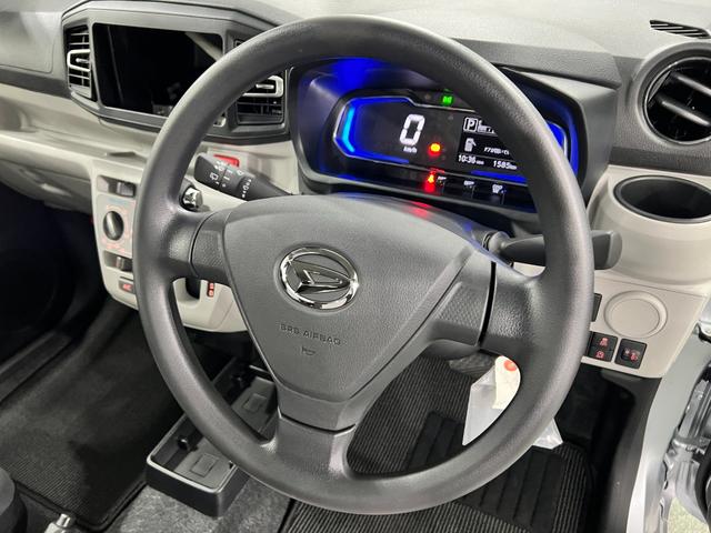 ミライースＸ　ＳＡIII　走行１５８５キロ／ＬＥＤヘッドライト一年保証・走行距離無制限　走行１５８５キロ　助手席エアバック　オートライト　オートマチックハイビーム　クリアランスソナー　アイドリングストップ（埼玉県）の中古車