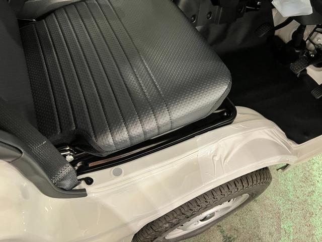 ハイゼットトラックスタンダード 農用スペシャル 4WD/MT車/走行6キロ1年保証距離無制限 走行距離6キロ FMAMラジオ 助手席エアバック クリアランスソナー オートマチックハイビーム オートライト アイドリングストップ 大型LED荷台作業灯(埼玉県)の中古車