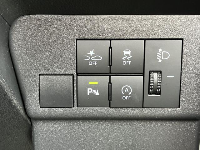 ハイゼットカーゴデラックス　前席パワーウインドウ　キーレスエントリー保証　新車保証・まごころ保証　１年間・走行距離無制限付き　キーレスエントリー　オートライト　オートハイビーム　前席パワーウインドウ　リヤベンチシート（東京都）の中古車