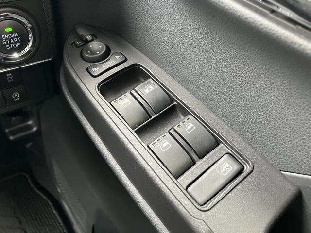 タントカスタムＲＳ　純正ナビ　ＥＴＣ車載器　ドライブレコーダー保証　新車保証・まごころ保証　１年間・走行距離無制限付き　純正７インチナビ　ＥＴＣ車載器　ドライブレコーダー　バックカメラ　ＬＥＤヘッドランプ　ＬＥＤフォグランプ　前席シートヒーター　キーフリー（東京都）の中古車