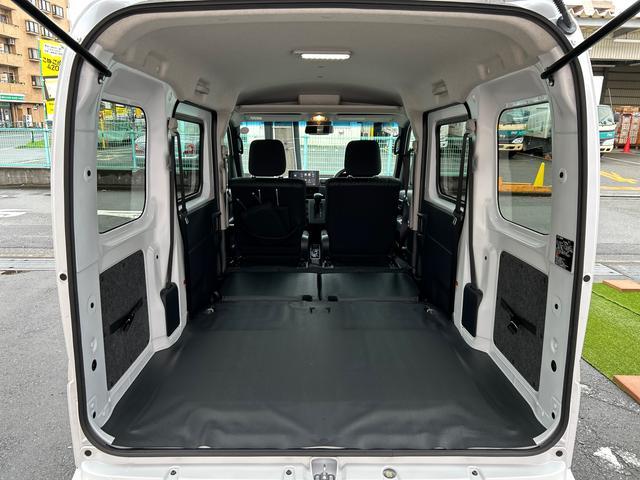 ハイゼットカーゴクルーズターボ　ディスプレイオーディオ　キーフリー保証　新車保証・まごころ保証　１年間・走行距離無制限付き　キーフリーシステム　９インチスマホ連携ディスプレイオーディオ　前席パワーウインドウ　エアコン　オーバーヘッドシェルフ（東京都）の中古車