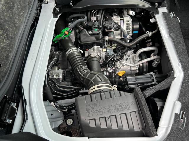 ハイゼットカーゴクルーズターボ　ディスプレイオーディオ　キーフリー保証　新車保証・まごころ保証　１年間・走行距離無制限付き　キーフリーシステム　９インチスマホ連携ディスプレイオーディオ　前席パワーウインドウ　エアコン　オーバーヘッドシェルフ（東京都）の中古車
