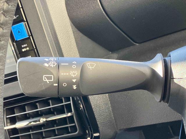 タントカスタムＲＳ　純正ナビ　ＥＴＣ車載器　ドライブレコーダー保証　新車保証・まごころ保証　１年間・走行距離無制限付き　純正７インチナビ　ＥＴＣ車載器　バックカメラ　ドライブレコーダー　両側電動スライドドア　前席シートヒーター　電動パーキングブレーキ（東京都）の中古車