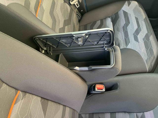 タントファンクロスルーフレール　バックカメラ　両側パワスラ　１４インチアルミ　シートヒーター　電動駐車ブレーキ　ＬＥＤヘッドライト＆フォグランプ　上下２段調節式デッキボード　コーナーセンサー　衝突被害軽減ブレーキ（千葉県）の中古車