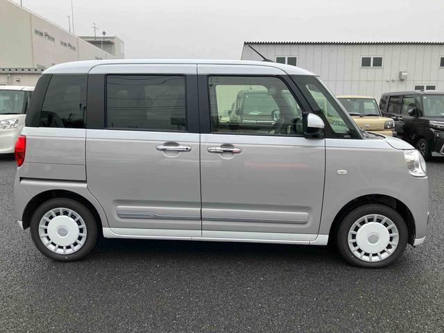 ムーヴキャンバスストライプスGLEDヘッドランプ・フォグランプ・電動パ−キング・シートヒ−タ−・スマ−トアシスト・ホッとカップホルダ−/360°スーパ−UV&IRカットガラス・置き楽ボックス・オートブレ−キホールド付き車(千葉県)の中古車