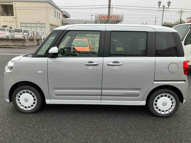 ムーヴキャンバスストライプスGLEDヘッドランプ・フォグランプ・電動パ−キング・シートヒ−タ−・スマ−トアシスト・ホッとカップホルダ−/360°スーパ−UV&IRカットガラス・置き楽ボックス・オートブレ−キホールド付き車(千葉県)の中古車