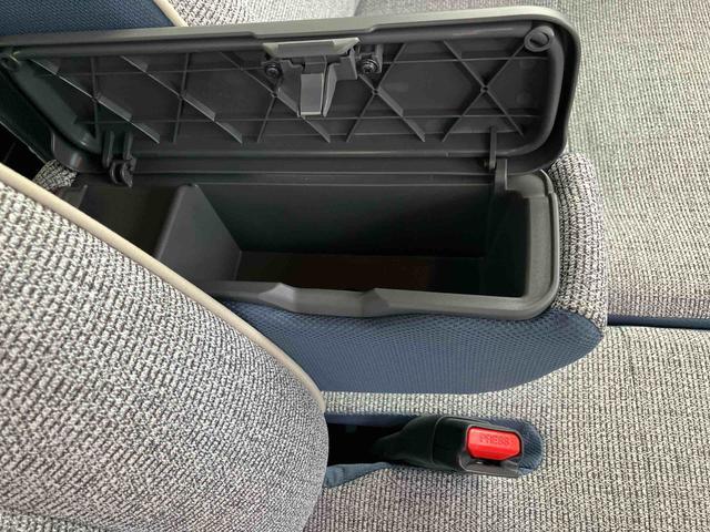 ムーヴキャンバスストライプスGLEDヘッドランプ・フォグランプ・電動パ−キング・シートヒ−タ−・スマ−トアシスト・ホッとカップホルダ−/360°スーパ−UV&IRカットガラス・置き楽ボックス・オートブレ−キホールド付き車(千葉県)の中古車