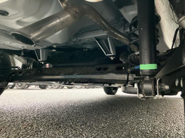 ムーヴキャンバスストライプスGLEDヘッドランプ・フォグランプ・電動パ−キング・シートヒ−タ−・スマ−トアシスト・ホッとカップホルダ−/360°スーパ−UV&IRカットガラス・置き楽ボックス・オートブレ−キホールド付き車(千葉県)の中古車