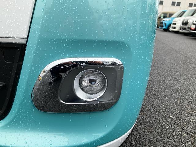 ムーヴキャンバスストライプスGLEDヘッドランプ・フォグランプ・電動パ−キング・シートヒ−タ−・スマ−トアシスト・ホッとカップホルダ−/360°スーパ−UV&IRカットガラス・置き楽ボックス・オートブレ−キホールド付き車(千葉県)の中古車