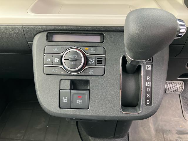 ムーヴキャンバスストライプスGLEDヘッドランプ・フォグランプ・電動パ−キング・シートヒ−タ−・スマ−トアシスト・ホッとカップホルダ−/360°スーパ−UV&IRカットガラス・置き楽ボックス・オートブレ−キホールド付き車(千葉県)の中古車