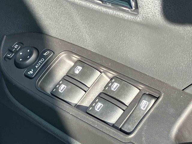 タントカスタムＲＳスマートアシスト・コーナーセンサー・ＬＥＤヘッドランプ・両側パワースライドドア・ＣＶＴ・運転席助手席シートヒーター・電動パーキングブレーキ・オートブレーキホールド機能（千葉県）の中古車