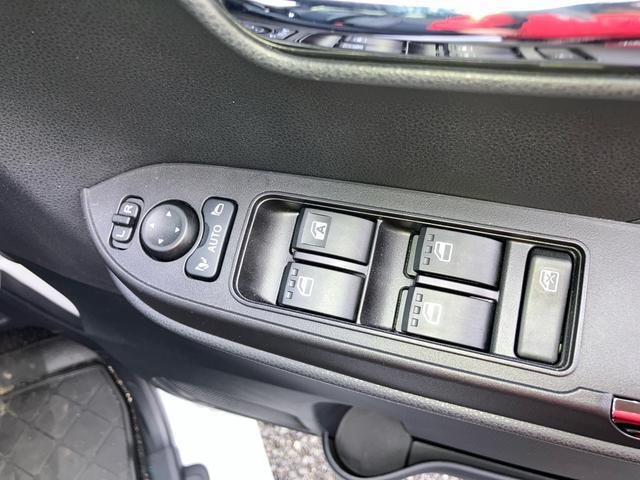 タントカスタムＲＳスマートアシスト・コーナーセンサー・ＬＥＤヘッドランプ・ミラクルオープンドア・両側パワースライドドア・バックカメラ・ＣＶＴ・オート格納式ドアミラー・キーフリー・シートヒーター・電動パーキングブレーキ（千葉県）の中古車