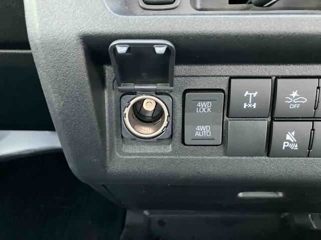 ハイゼットトラックスタンダード 農用スペシャルスマートアシスト・コーナーセンサー・CVT・オートライト・オートハイビーム・LED大型荷台作業灯・AM/FMラジオ・4WD・マニュアルエアコン(千葉県)の中古車