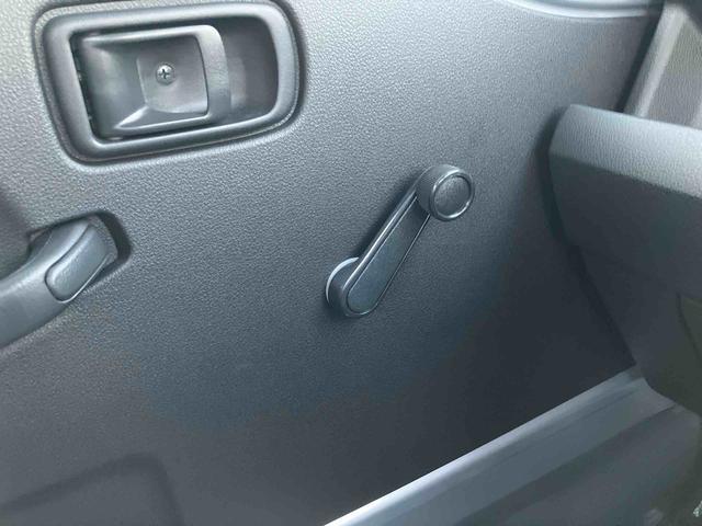 ハイゼットトラックスタンダード 農用スペシャルスマートアシスト・コーナーセンサー・CVT・オートライト・オートハイビーム・LED大型荷台作業灯・AM/FMラジオ・4WD・マニュアルエアコン(千葉県)の中古車
