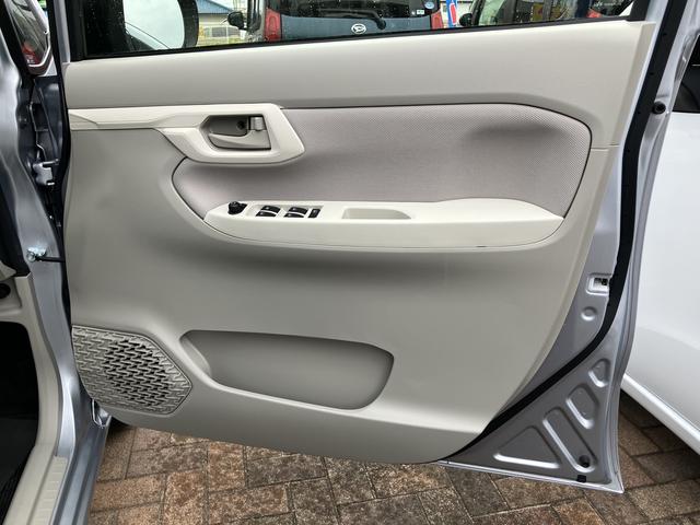 ムーヴＬ　ＳＡIII１４インチフルホイールキャップ　ＵＶカットゴラス（フロントドア）　ウレタンステアリングホイール　キーレスエントリー　マニュアルエアコン（ダイヤル式）（静岡県）の中古車