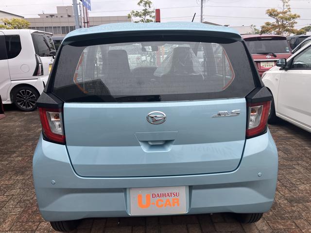 ミライースＬ　ＳＡIII１３インチフルホイールキャップ　マルチリフレクターハロゲンヘッドランプ　可倒式ドアミラー　自発光式デジタルメーターアンバーイルミネーションメーター　マニュアルエアコン（ダイヤル式）　キーレスエントリー（静岡県）の中古車