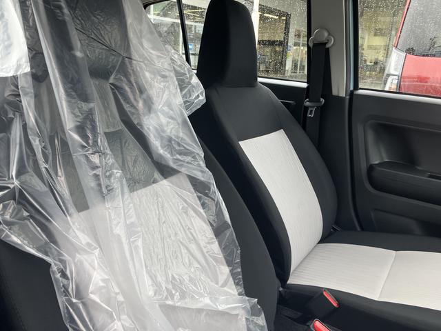 ミライースＬ　ＳＡIII１３インチフルホイールキャップ　マルチリフレクターハロゲンヘッドランプ　可倒式ドアミラー　自発光式デジタルメーターアンバーイルミネーションメーター　マニュアルエアコン（ダイヤル式）　キーレスエントリー（静岡県）の中古車