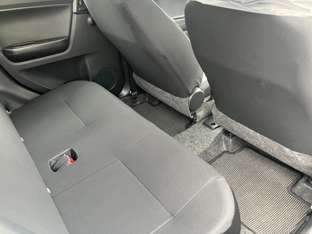 ミライースＬ　ＳＡIII１３インチフルホイールキャップ　マルチリフレクターハロゲンヘッドランプ　可倒式ドアミラー　自発光式デジタルメーターアンバーイルミネーションメーター　マニュアルエアコン（ダイヤル式）　キーレスエントリー（静岡県）の中古車