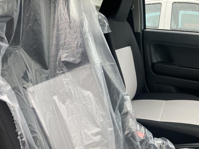 ミライースＬ　ＳＡIII１３インチフルホイールキャップ　マルチリフレクターハロゲンヘッドランプ　可倒式ドアミラー　自発光式デジタルメーターアンバーイルミネーションメーター　マニュアルエアコン（ダイヤル式）　キーレスエントリー（静岡県）の中古車
