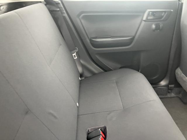 ミライースＬ　ＳＡIII１３インチフルホイールキャップ　マルチリフレクターハロゲンヘッドランプ　可倒式ドアミラー　自発光式デジタルメーターアンバーイルミネーションメーター　マニュアルエアコン（ダイヤル式）　キーレスエントリー（静岡県）の中古車
