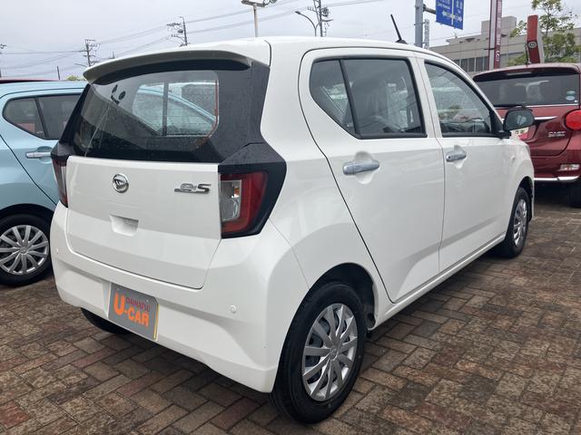 ミライースＬ　ＳＡIII１３インチフルホイールキャップ　マルチリフレクターハロゲンヘッドランプ　可倒式ドアミラー　自発光式デジタルメーターアンバーイルミネーションメーター　マニュアルエアコン（ダイヤル式）　キーレスエントリー（静岡県）の中古車