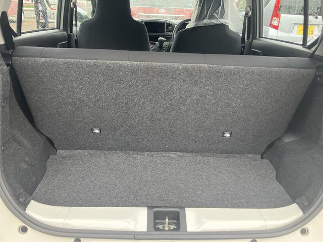 ミライースＬ　ＳＡIII１３インチフルホイールキャップ　マルチリフレクターハロゲンヘッドランプ　可倒式ドアミラー　自発光式デジタルメーターアンバーイルミネーションメーター　マニュアルエアコン（ダイヤル式）　キーレスエントリー（静岡県）の中古車