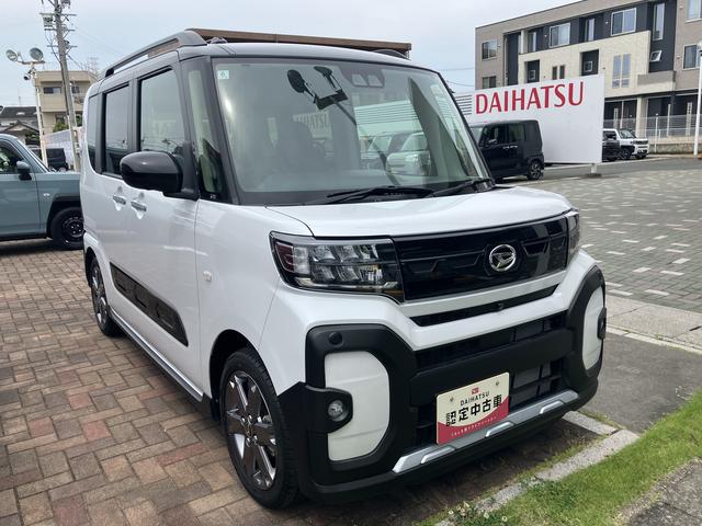 タントファンクロスターボ１５インチアルミホイール　フルＬＥＤヘッドランプ　オート格納式カラードドアミラー　本革巻ステアリングホイール　プッシュボタンスタート　キーフリーシステム（静岡県）の中古車