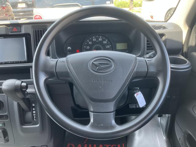 ハイゼットカーゴＤＸ４ＡＴ　２ＷＤ　撥水フルファブリックシート表皮　オーバーヘッドシェルフ　アッパートレイ　キーレスエントリー　ユースフルナット（３１ヶ所）（静岡県）の中古車