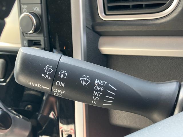 タントカスタムＲＳ　ＳＡ１５インチアルミホイール　大型エアロバンパー　ＬＥＤヘッドランプ　オート格納式カラードドアミラー　本革巻ステアリングホイール　両側パワースライドドア（静岡県）の中古車