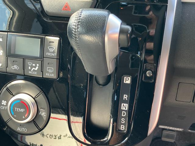 タントカスタムＲＳ　ＳＡ１５インチアルミホイール　大型エアロバンパー　ＬＥＤヘッドランプ　オート格納式カラードドアミラー　本革巻ステアリングホイール　両側パワースライドドア（静岡県）の中古車