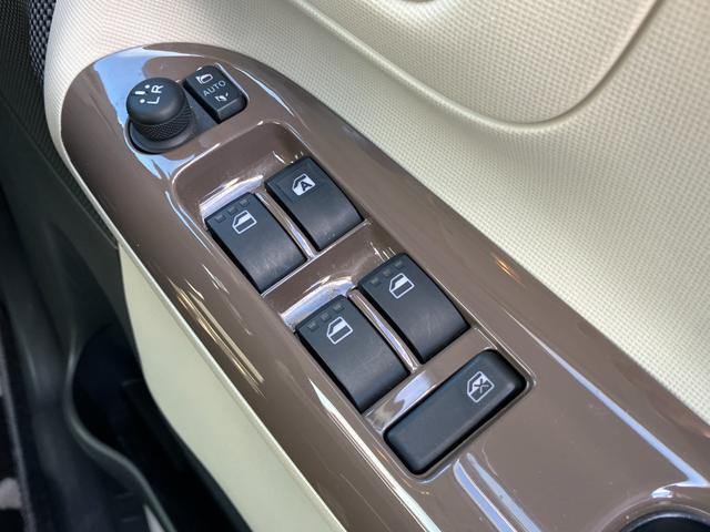ムーヴキャンバスＧメイクアップＶＳ　ＳＡIII１４インチフルホイールキャップ　ＬＥＤヘッドランプ　キーフリーシステム　両側パワースライドドア　オートエアコン（プッシュ式）　オートライト　置きラクボックス（静岡県）の中古車