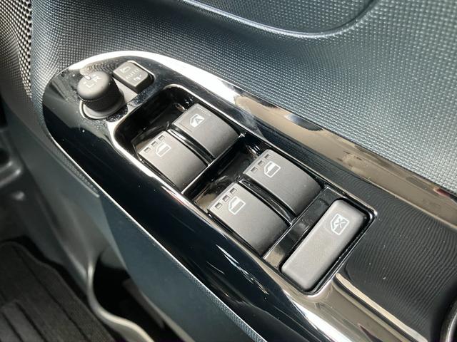 ムーヴキャンバスGブラックアクセントリミテッド SAIII14インチフルホイールキャップ LEDヘッドランプ キーフリーシステム 両側パワースライドドア オートエアコン(プッシュ式) オートライト 置きラクボックス(静岡県)の中古車