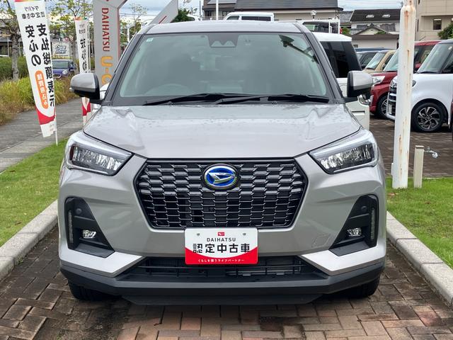 ロッキープレミアムＧ　ＨＥＶ１７インチアルミホイール　ＵＶＩＲカット遮音ガラス　フルＬＥＤヘッドランプ　キーフリーシステム　革巻きステアリングホイール　本革シフトノブ　アクティブマルチインフォメーションメーター（静岡県）の中古車