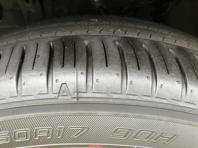 ロッキープレミアムＧ　ＨＥＶ１７インチアルミホイール　ＵＶＩＲカット遮音ガラス　フルＬＥＤヘッドランプ　キーフリーシステム　革巻きステアリングホイール　本革シフトノブ　アクティブマルチインフォメーションメーター（静岡県）の中古車