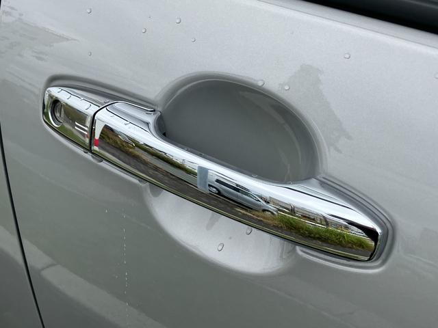 ロッキープレミアムＧ　ＨＥＶ１７インチアルミホイール　ＵＶＩＲカット遮音ガラス　フルＬＥＤヘッドランプ　キーフリーシステム　革巻きステアリングホイール　本革シフトノブ　アクティブマルチインフォメーションメーター（静岡県）の中古車