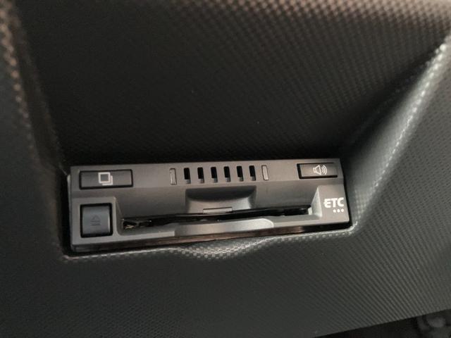 ロッキープレミアムＧ　ＨＥＶ１７インチアルミホイール　ＵＶＩＲカット遮音ガラス　フルＬＥＤヘッドランプ　キーフリーシステム　革巻きステアリングホイール　本革シフトノブ　アクティブマルチインフォメーションメーター（静岡県）の中古車