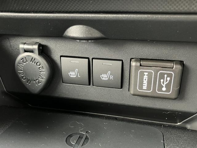 ロッキープレミアムＧ　ＨＥＶ１７インチアルミホイール　ＵＶＩＲカット遮音ガラス　フルＬＥＤヘッドランプ　キーフリーシステム　革巻きステアリングホイール　本革シフトノブ　アクティブマルチインフォメーションメーター（静岡県）の中古車