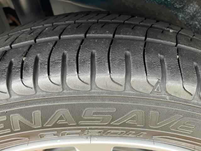 ムーヴＸリミテッドII　ＳＡIIIＬＥＤヘッドランプ　ブラックインテリアパック　１４インチアルミホイール　スーパーＵＶＩＲカットガラス　キーフリーシステム　オートエアコン（プッシュ式）（静岡県）の中古車