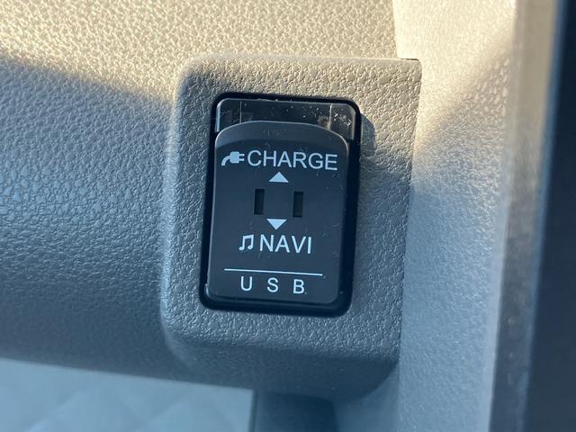 タントXセレクション360度スーパーUVIRカットガラス 格納式シートバックテーブル シートバックポケット 運転席シートリフター チルトステアリング シートヒーター リヤヒーターダクト(静岡県)の中古車