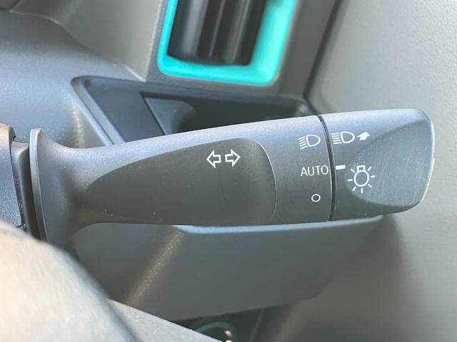 タントXセレクション360度スーパーUVIRカットガラス 格納式シートバックテーブル シートバックポケット 運転席シートリフター チルトステアリング シートヒーター リヤヒーターダクト(静岡県)の中古車