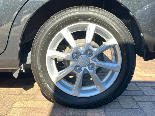 ムーヴXリミテッドII SAIIILEDヘッドランプ ブラックインテリアパック 14インチアルミホイール スーパーUVIRカットガラス キーフリーシステム オートエアコン(プッシュ式)(静岡県)の中古車