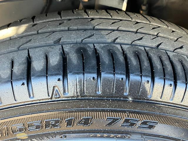 ムーヴXリミテッドII SAIIILEDヘッドランプ ブラックインテリアパック 14インチアルミホイール スーパーUVIRカットガラス キーフリーシステム オートエアコン(プッシュ式)(静岡県)の中古車