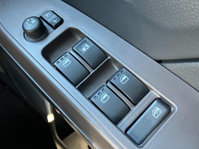 トールXキーフリーシステム プッシュボタンスタート 片側電動スライドドア パワーウィンドウ 電動格納ドアミラー マニュアルエアコン(ダイヤル式)(静岡県)の中古車