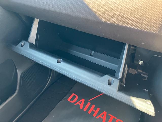 トールXキーフリーシステム プッシュボタンスタート 片側電動スライドドア パワーウィンドウ 電動格納ドアミラー マニュアルエアコン(ダイヤル式)(静岡県)の中古車