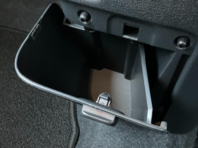 ムーヴキャンバスセオリーX14インチフルホイールキャップ キーフリーシステム プッシュボタンスタート UVカットガラス 両側パワースライドドア ハロゲンヘッドライト ラゲージアンダーボックス(静岡県)の中古車