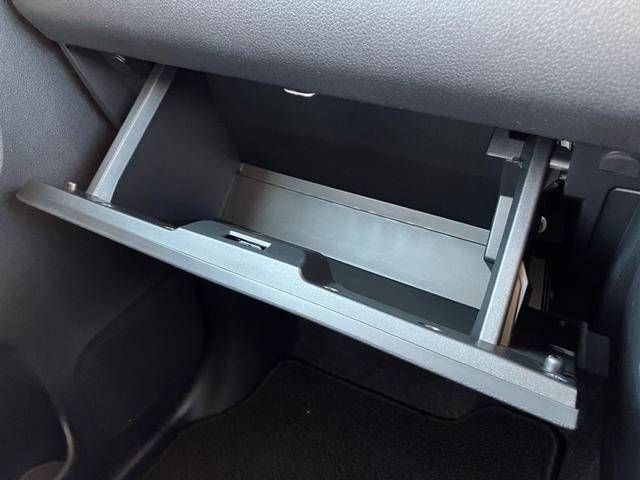 ムーヴキャンバスセオリーX14インチフルホイールキャップ キーフリーシステム プッシュボタンスタート UVカットガラス 両側パワースライドドア ハロゲンヘッドライト ラゲージアンダーボックス(静岡県)の中古車