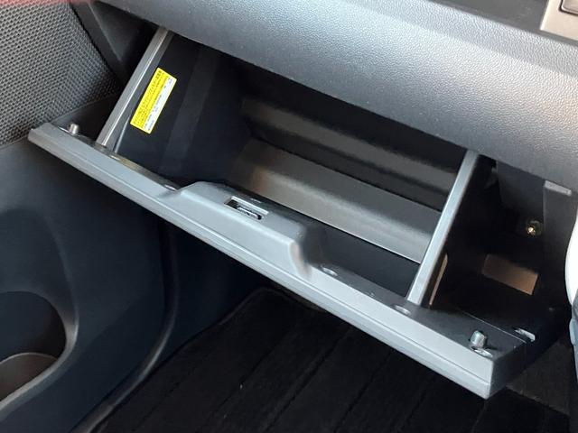 タントＸ　ＶＳ　ＳＡIIIキーフリーシステム　パワースライドドア（左側）　オートエアコン（プッシュ式）　オートライト　ハロゲンヘッドランプ　マルチインフォメーションディスプレイ（静岡県）の中古車