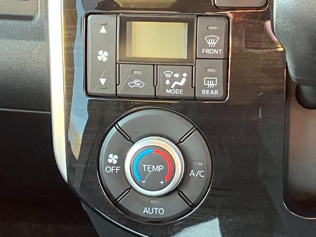 タントＸ　ＶＳ　ＳＡIIIキーフリーシステム　パワースライドドア（左側）　オートエアコン（プッシュ式）　オートライト　ハロゲンヘッドランプ　マルチインフォメーションディスプレイ（静岡県）の中古車