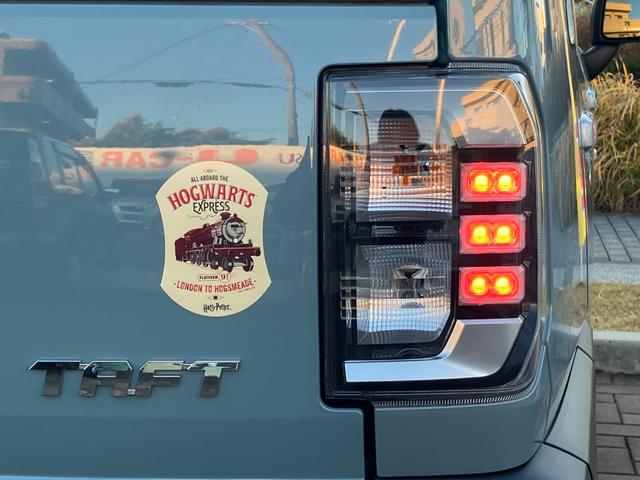 タフトＧ１５インチアルミホイール　オートレベリング機能付フルＬＥＤヘッドランプ　ＬＥＤフォグランプ　本革巻ステアリングホイール　本革巻インパネセンターシフト　ＴＦＴカラーマルチインフォメーションディスプレイ（静岡県）の中古車