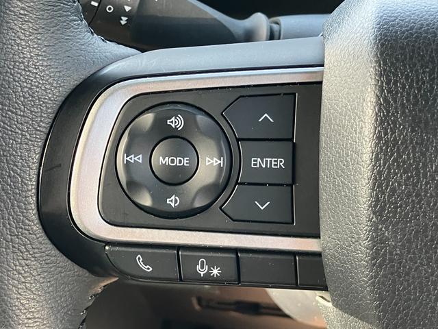 タントカスタムＲＳ１５インチアルミホイール　キーフリーシステム　プッシュボタンスタート　オートエアコン（プッシュ式）　フルＬＥＤヘッドランプ　オート格納式カラードドアミラー　本革巻ステアリングホイール（静岡県）の中古車